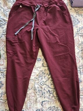 Figs Large Petite Burgundy Wine Jogger Scrubs Bottoms